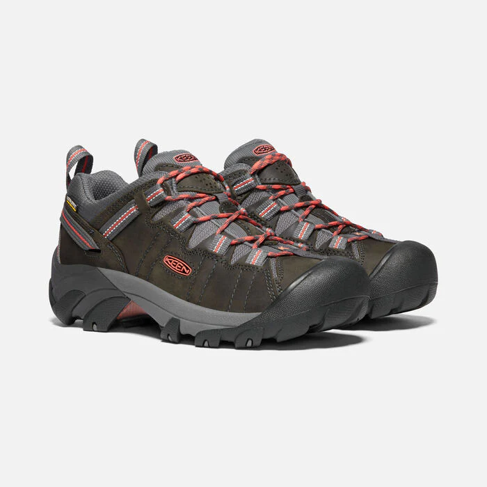 Women's Targhee II Waterproof Shoe Magnet Coral - Image 6